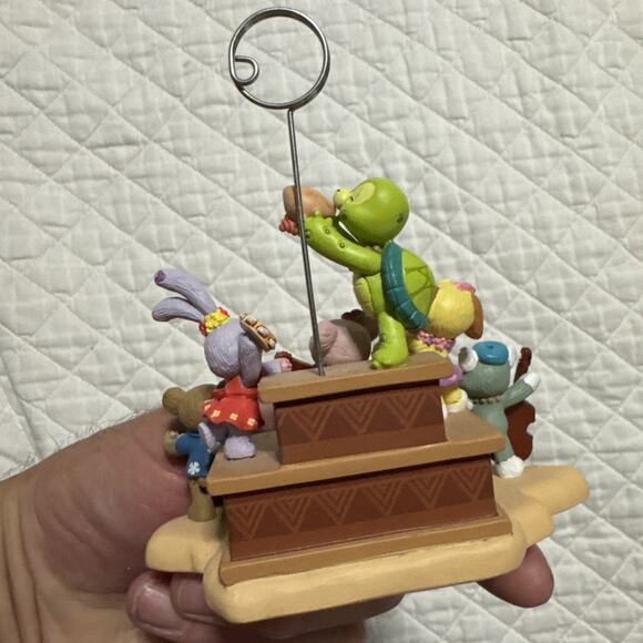 *New Disney Aulani Celebrate Ohana Duffy Stella Olu Shelly Gelatoni Photo Holder - Picture 7 of 12